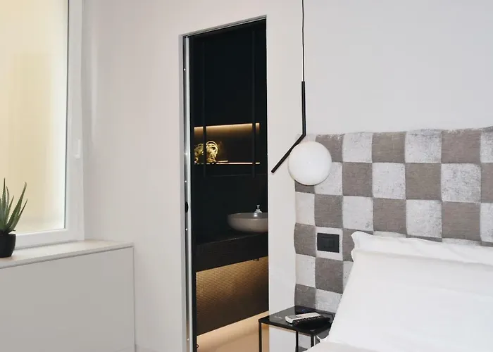 Luma Via Veneto - Your Luxury Style 29